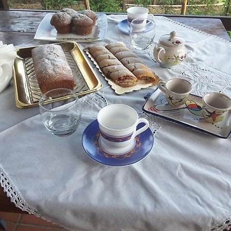 Mansarda Fiorita Bed & Breakfast Abatemarco Luaran gambar