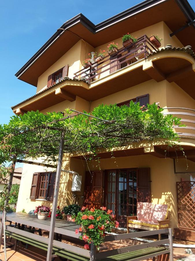 Mansarda Fiorita Bed & Breakfast Abatemarco Luaran gambar