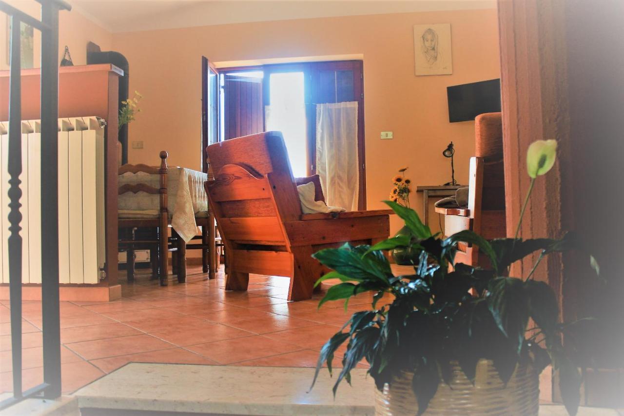 Mansarda Fiorita Bed & Breakfast Abatemarco Luaran gambar