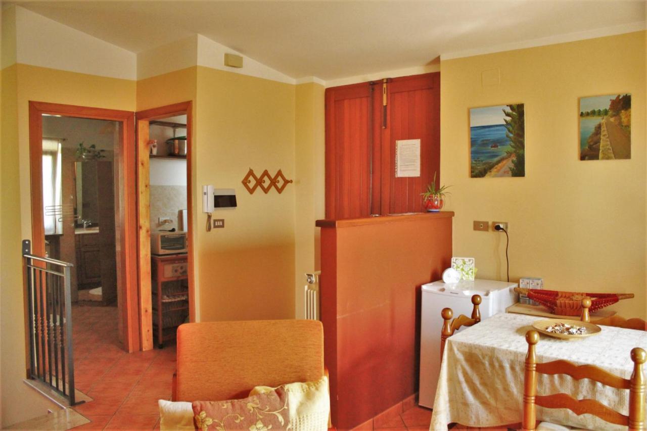 Mansarda Fiorita Bed & Breakfast Abatemarco Luaran gambar