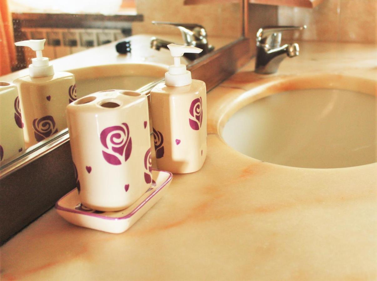 Mansarda Fiorita Bed & Breakfast Abatemarco Luaran gambar