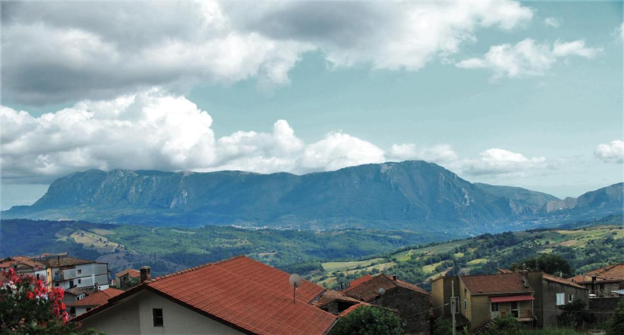 Mansarda Fiorita Bed & Breakfast Abatemarco Luaran gambar