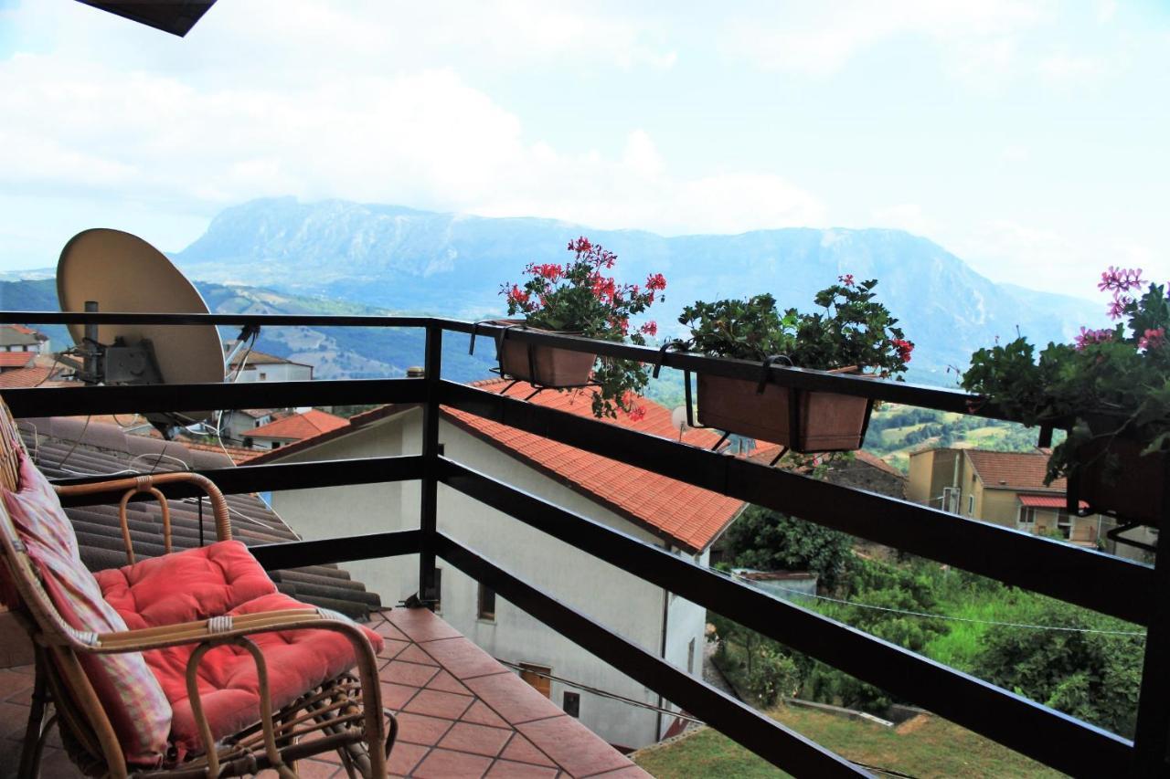 Mansarda Fiorita Bed & Breakfast Abatemarco Luaran gambar